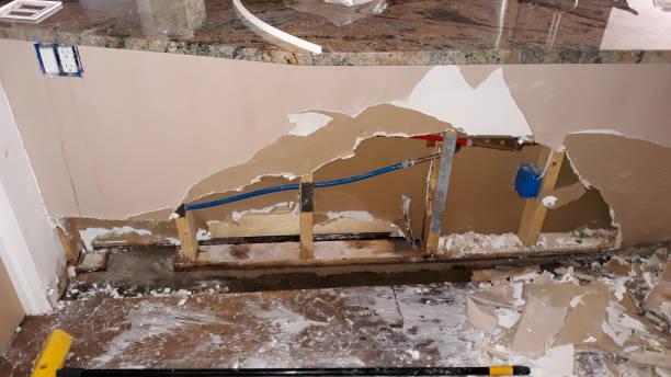 Best 24/7 water damage repair  in Cle Elum, WA